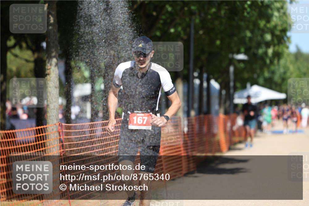 07.09.2025 - 19. Norderstedt Triathlon Michael Strokosch http://msf.ph/oto/8765340 07.09.2025 12:59:08 Laufen 167 meine-sportfotos.de