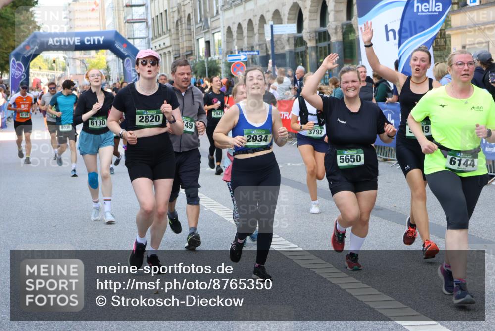 07.09.2025 - BARMER Alsterlauf Strokosch-Dieckow http://msf.ph/oto/8765350 07.09.2025 10:11:57 Ziel 2128, 2226, 2942, 3302, 3444, 3445, 3446, 3471, 3990, 4101, 4413, 4518, 4519, 4561, 4694, 4829, 4899, 5492, 5630, 6199, 6200, 6310, 8170, 8181, 8182, 8228, 8229 meine-sportfotos.de