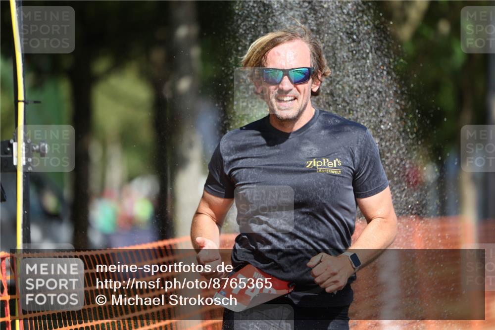 07.09.2025 - 19. Norderstedt Triathlon Michael Strokosch http://msf.ph/oto/8765365 07.09.2025 12:13:54 Laufen 287, 748 meine-sportfotos.de