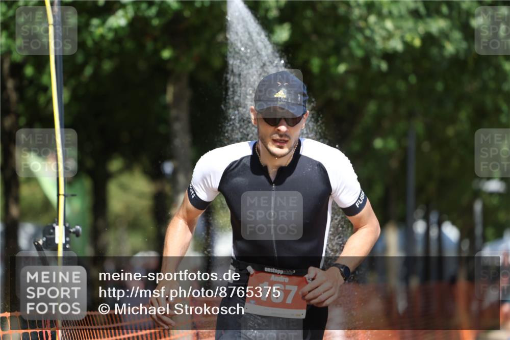 07.09.2025 - 19. Norderstedt Triathlon Michael Strokosch http://msf.ph/oto/8765375 07.09.2025 12:59:09 Laufen 167 meine-sportfotos.de