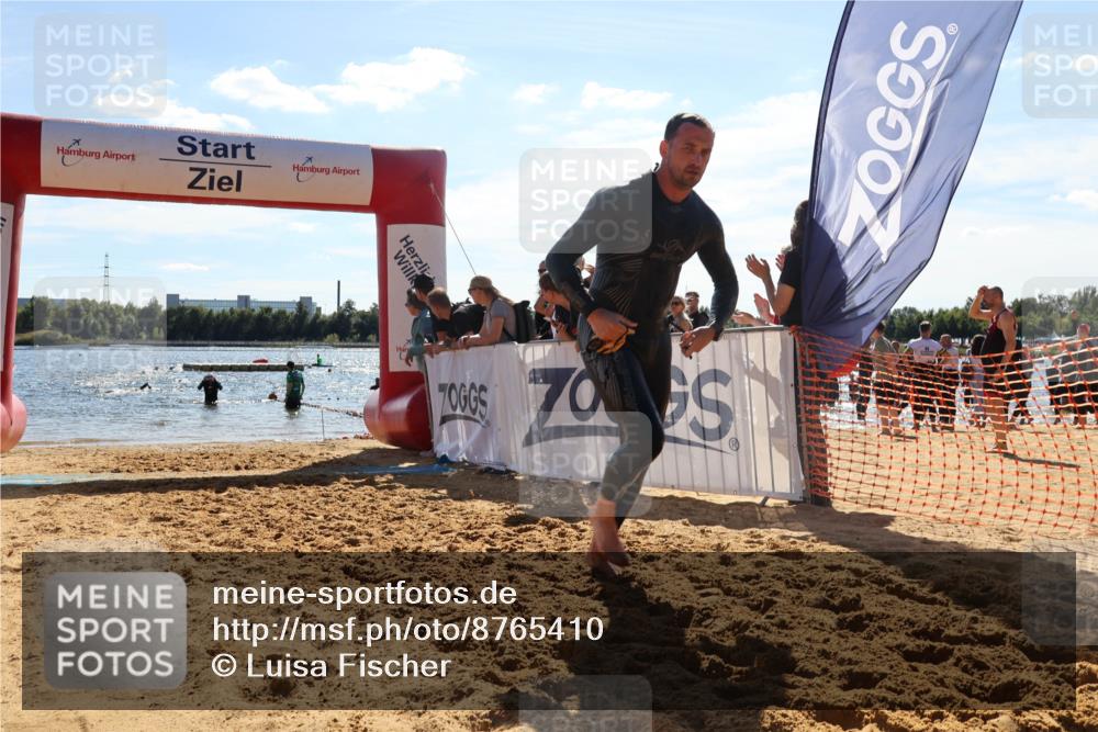 07.09.2025 - 19. Norderstedt Triathlon Luisa Fischer http://msf.ph/oto/8765410 07.09.2025 15:06:40 Schwimmen 866 meine-sportfotos.de
