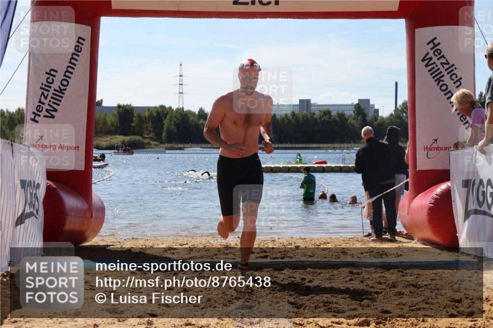 07.09.2025 - 19. Norderstedt Triathlon Luisa Fischer http://msf.ph/oto/8765438 07.09.2025 12:35:44 Schwimmen 317, 345, 348 meine-sportfotos.de