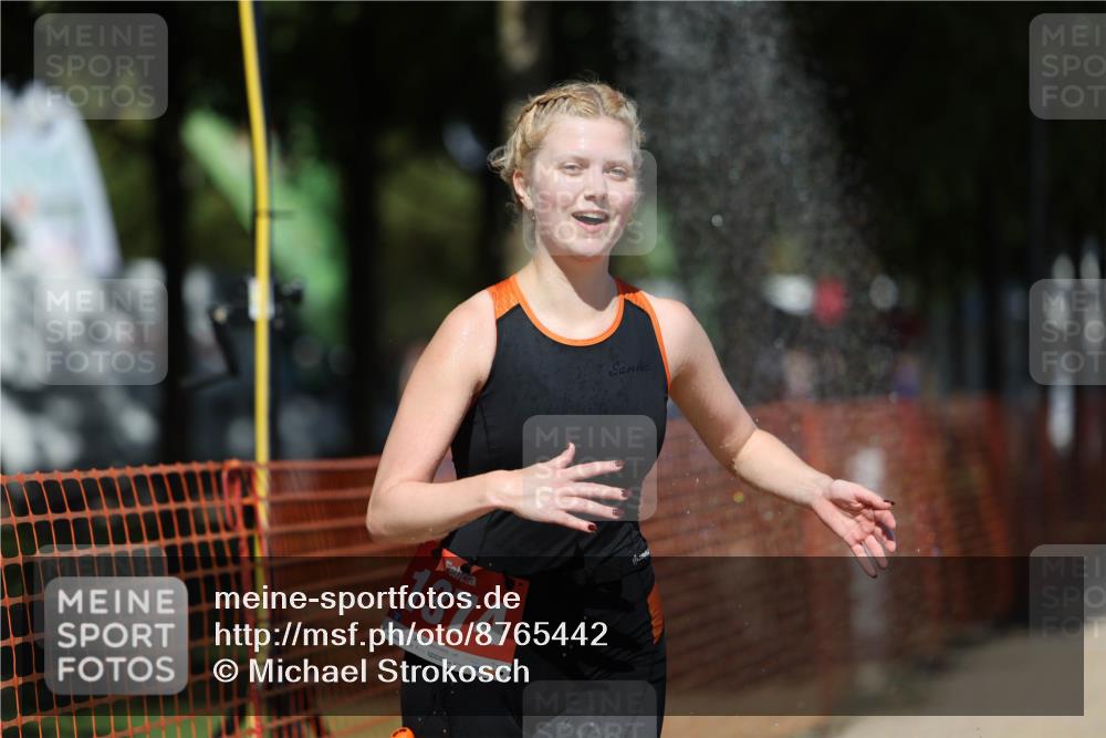 07.09.2025 - 19. Norderstedt Triathlon Michael Strokosch http://msf.ph/oto/8765442 07.09.2025 13:20:39 Laufen 175, 272, 1374 meine-sportfotos.de