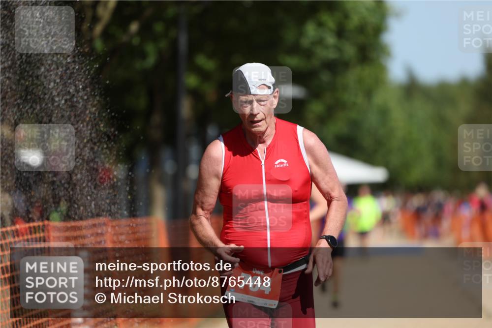 07.09.2025 - 19. Norderstedt Triathlon Michael Strokosch http://msf.ph/oto/8765448 07.09.2025 12:14:06 Laufen 704, 1246, 1334 meine-sportfotos.de