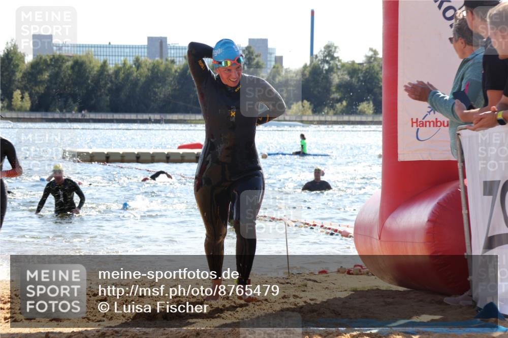 07.09.2025 - 19. Norderstedt Triathlon Luisa Fischer http://msf.ph/oto/8765479 07.09.2025 15:07:09 Schwimmen 933, 1419, 1432, 1473 meine-sportfotos.de