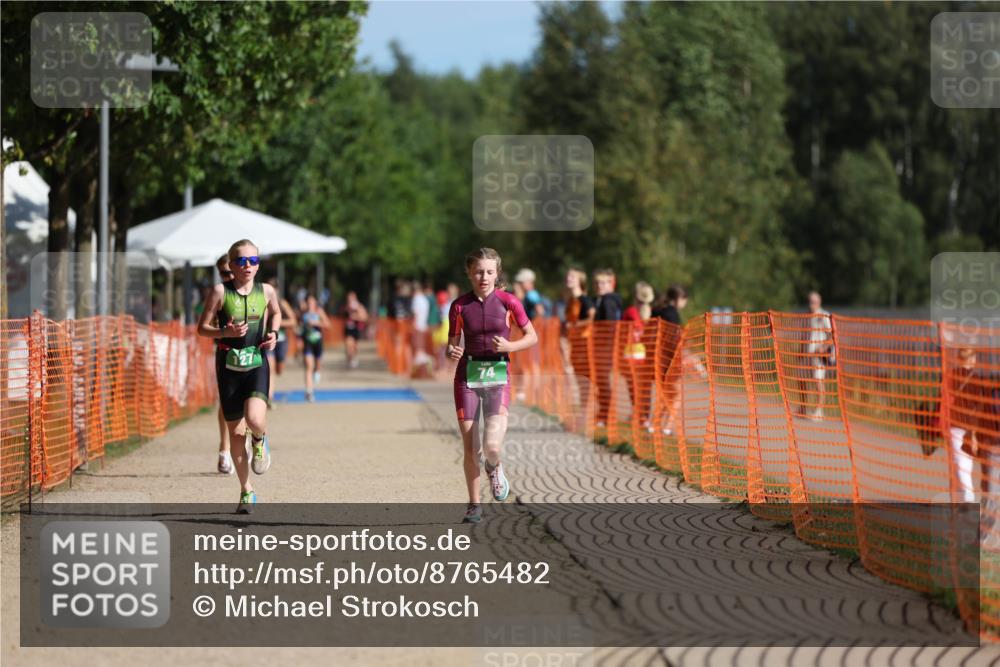 07.09.2025 - 19. Norderstedt Triathlon Michael Strokosch http://msf.ph/oto/8765482 07.09.2025 10:49:09 Laufen 74, 127 meine-sportfotos.de