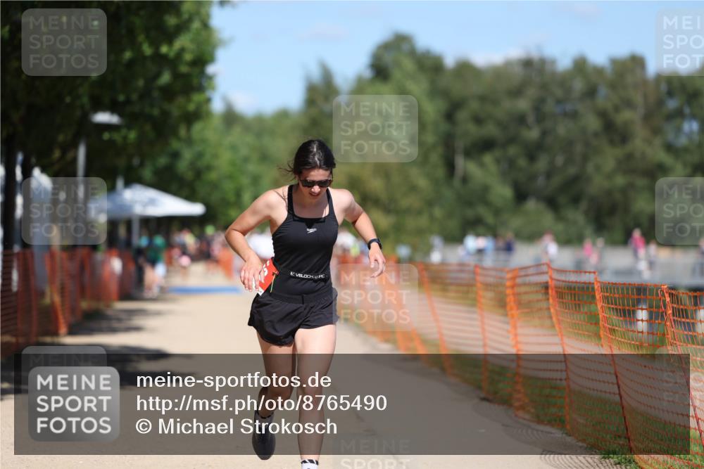 07.09.2025 - 19. Norderstedt Triathlon Michael Strokosch http://msf.ph/oto/8765490 07.09.2025 13:20:42 Laufen 272 meine-sportfotos.de