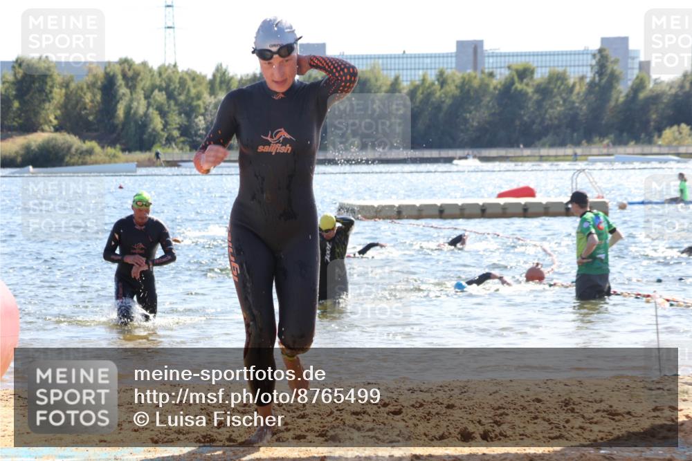 07.09.2025 - 19. Norderstedt Triathlon Luisa Fischer http://msf.ph/oto/8765499 07.09.2025 15:07:11 Schwimmen 933, 1419, 1432, 1473 meine-sportfotos.de