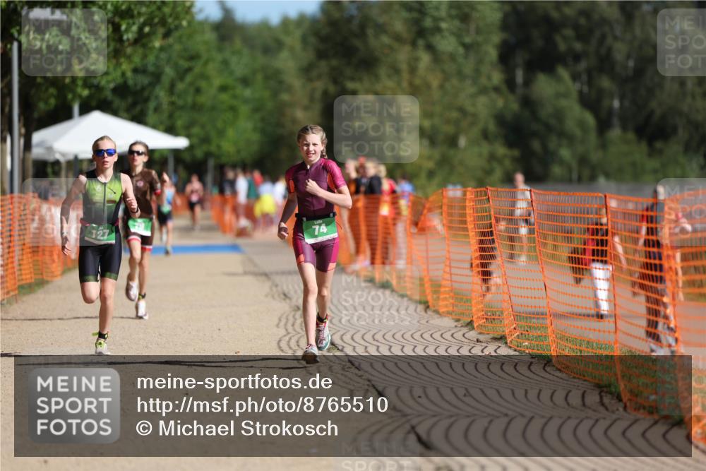 07.09.2025 - 19. Norderstedt Triathlon Michael Strokosch http://msf.ph/oto/8765510 07.09.2025 10:49:10 Laufen 74, 79, 127 meine-sportfotos.de