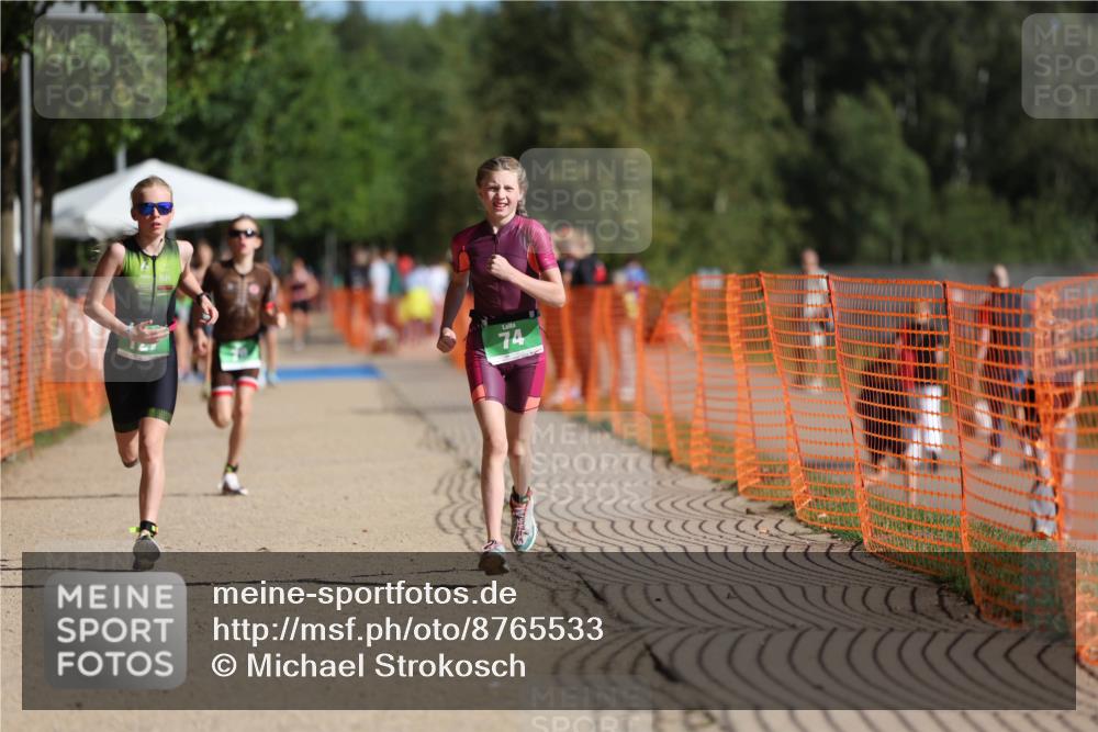 07.09.2025 - 19. Norderstedt Triathlon Michael Strokosch http://msf.ph/oto/8765533 07.09.2025 10:49:11 Laufen 74, 79, 127 meine-sportfotos.de