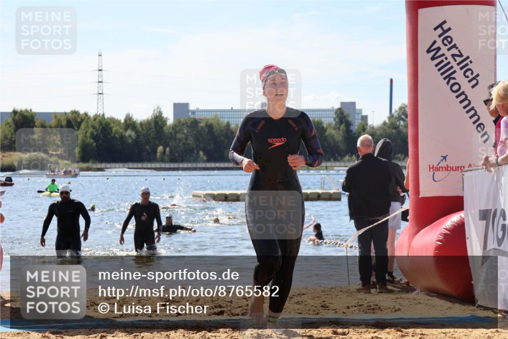07.09.2025 - 19. Norderstedt Triathlon Luisa Fischer http://msf.ph/oto/8765582 07.09.2025 12:36:28 Schwimmen 264, 324, 1353 meine-sportfotos.de
