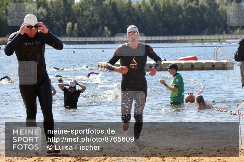 07.09.2025 - 19. Norderstedt Triathlon Luisa Fischer http://msf.ph/oto/8765609 07.09.2025 12:36:32 Schwimmen 193, 206, 264, 324, 332, 1353 meine-sportfotos.de
