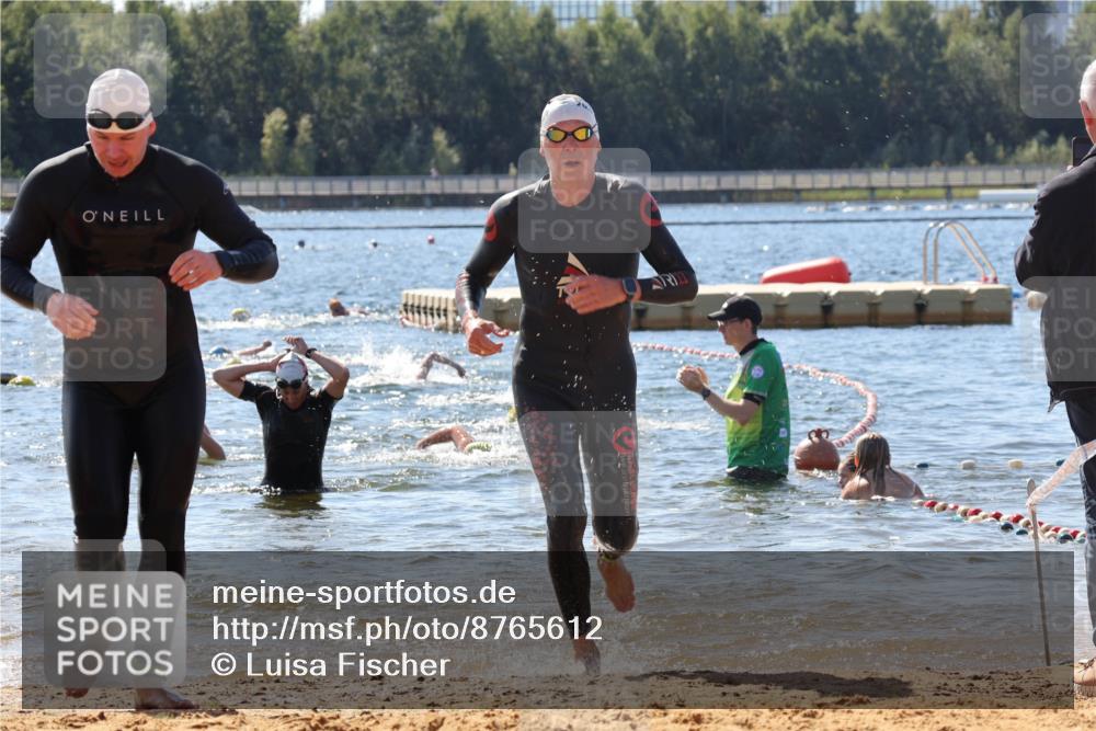 07.09.2025 - 19. Norderstedt Triathlon Luisa Fischer http://msf.ph/oto/8765612 07.09.2025 12:36:32 Schwimmen 193, 206, 264, 324, 332, 1353 meine-sportfotos.de