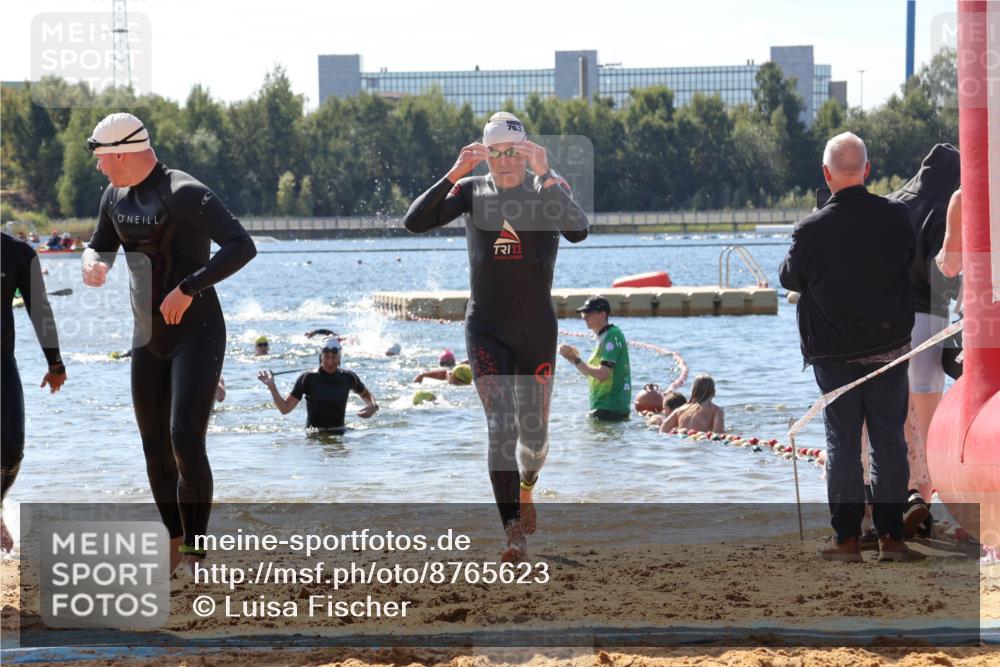 07.09.2025 - 19. Norderstedt Triathlon Luisa Fischer http://msf.ph/oto/8765623 07.09.2025 12:36:33 Schwimmen 193, 206, 264, 324, 332, 1353 meine-sportfotos.de