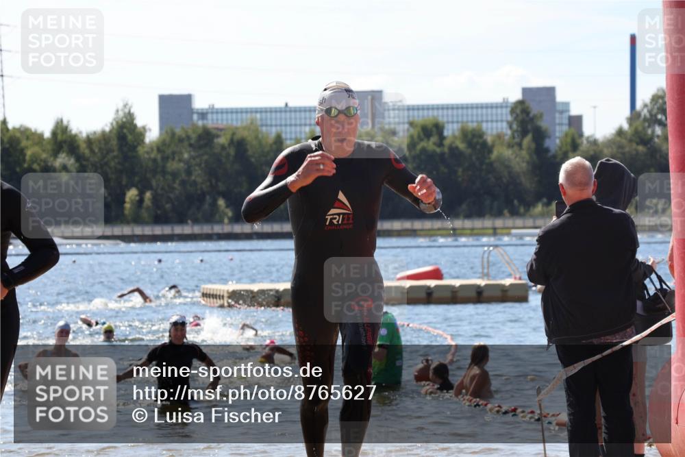 07.09.2025 - 19. Norderstedt Triathlon Luisa Fischer http://msf.ph/oto/8765627 07.09.2025 12:36:34 Schwimmen 193, 206, 264, 324, 332, 1353 meine-sportfotos.de