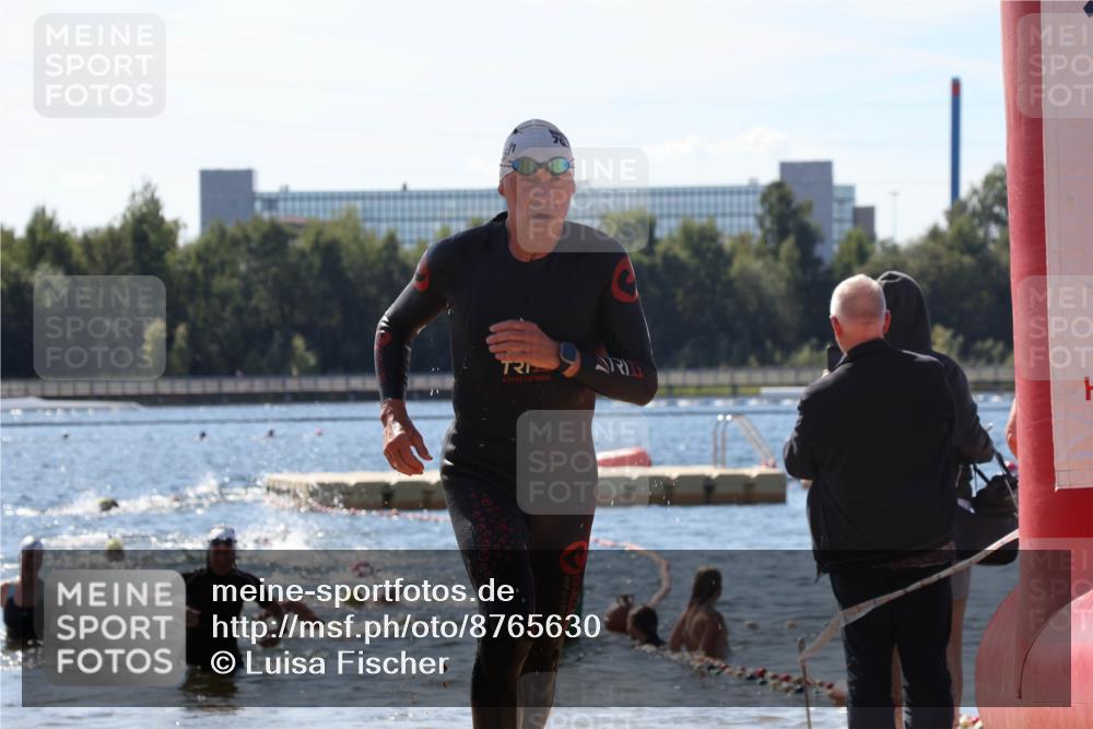 07.09.2025 - 19. Norderstedt Triathlon Luisa Fischer http://msf.ph/oto/8765630 07.09.2025 12:36:34 Schwimmen 193, 206, 264, 324, 332, 1353 meine-sportfotos.de