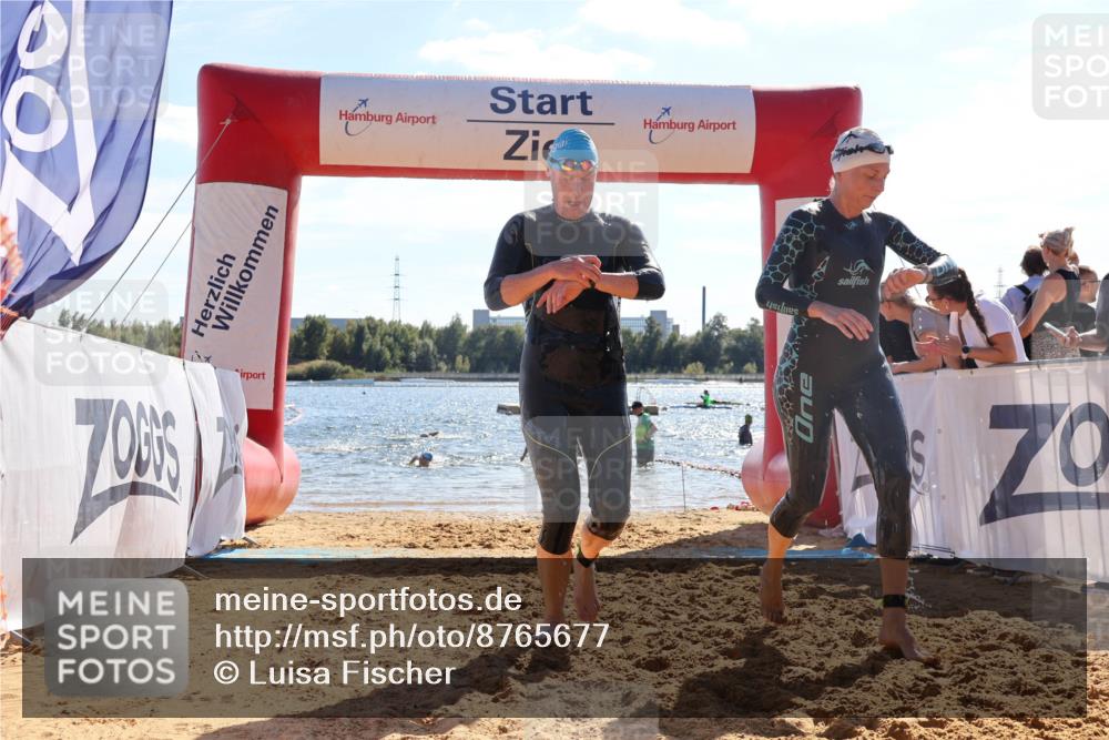 07.09.2025 - 19. Norderstedt Triathlon Luisa Fischer http://msf.ph/oto/8765677 07.09.2025 15:07:28 Schwimmen 910, 915, 954, 1417 meine-sportfotos.de