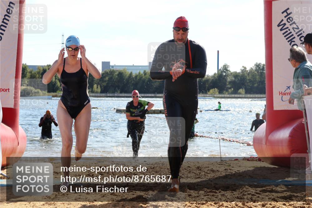 07.09.2025 - 19. Norderstedt Triathlon Luisa Fischer http://msf.ph/oto/8765687 07.09.2025 15:07:37 Schwimmen 915, 936, 954, 1512, 1547 meine-sportfotos.de