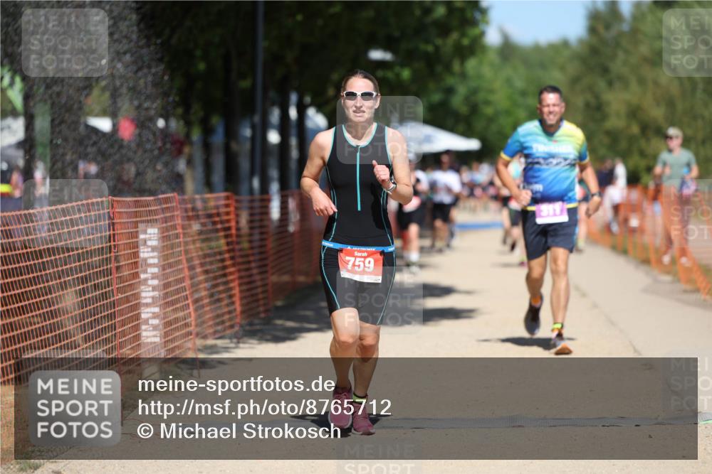 07.09.2025 - 19. Norderstedt Triathlon Michael Strokosch http://msf.ph/oto/8765712 07.09.2025 13:21:07 Laufen 209, 311, 759 meine-sportfotos.de