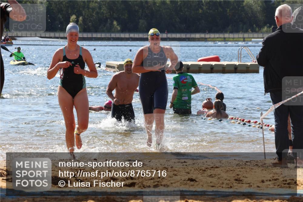 07.09.2025 - 19. Norderstedt Triathlon Luisa Fischer http://msf.ph/oto/8765716 07.09.2025 12:36:45 Schwimmen 193, 206, 270, 323, 329, 330, 332 meine-sportfotos.de