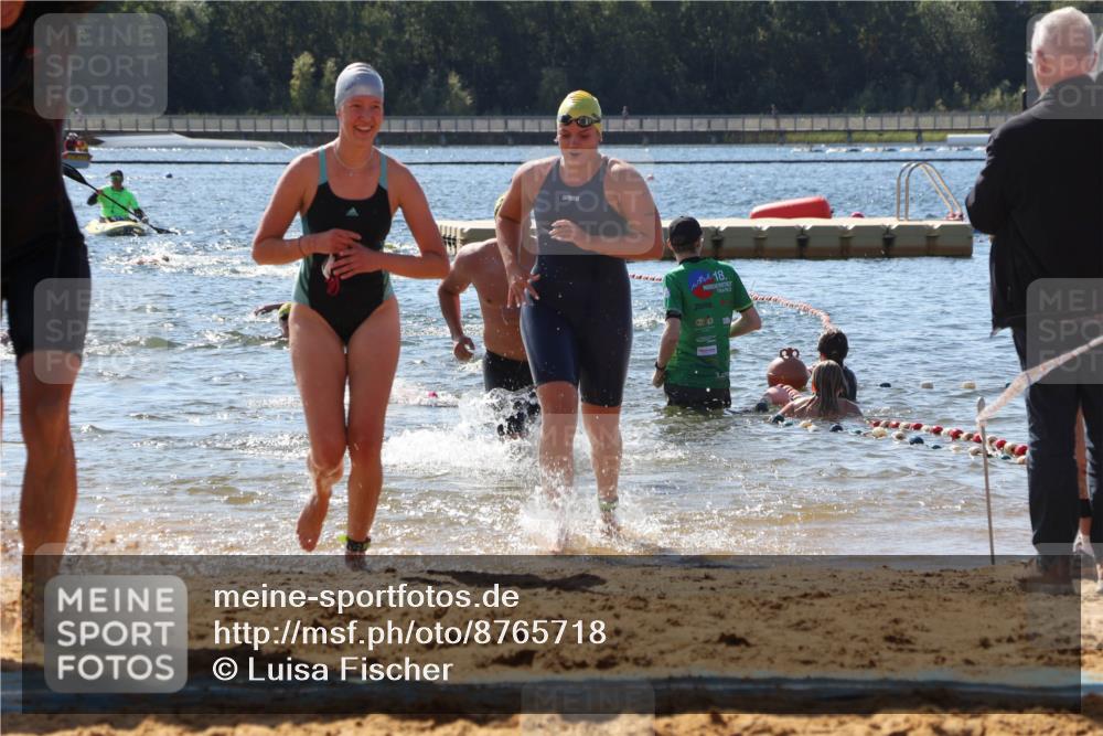 07.09.2025 - 19. Norderstedt Triathlon Luisa Fischer http://msf.ph/oto/8765718 07.09.2025 12:36:46 Schwimmen 193, 206, 270, 323, 329, 330, 332 meine-sportfotos.de