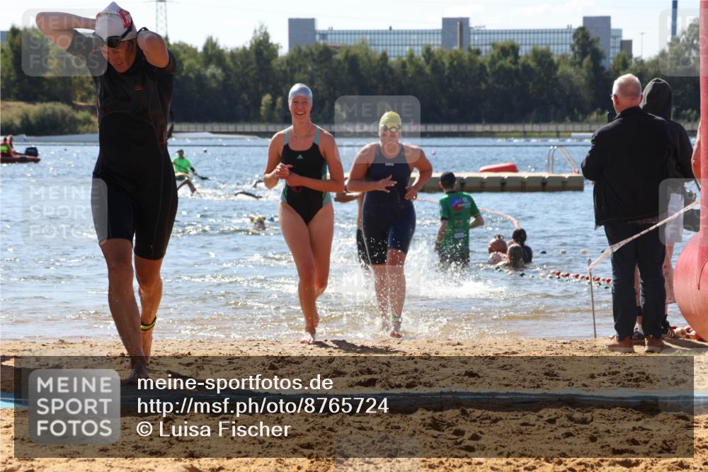07.09.2025 - 19. Norderstedt Triathlon Luisa Fischer http://msf.ph/oto/8765724 07.09.2025 12:36:46 Schwimmen 193, 206, 270, 323, 329, 330, 332 meine-sportfotos.de