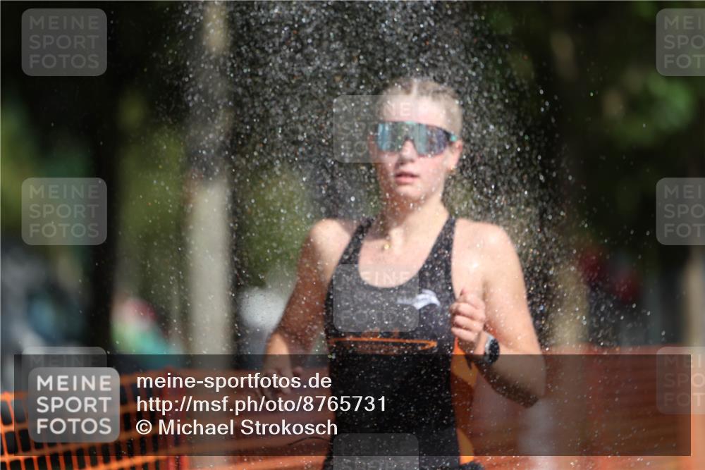 07.09.2025 - 19. Norderstedt Triathlon Michael Strokosch http://msf.ph/oto/8765731 07.09.2025 11:32:05 Laufen 760, 1168 meine-sportfotos.de