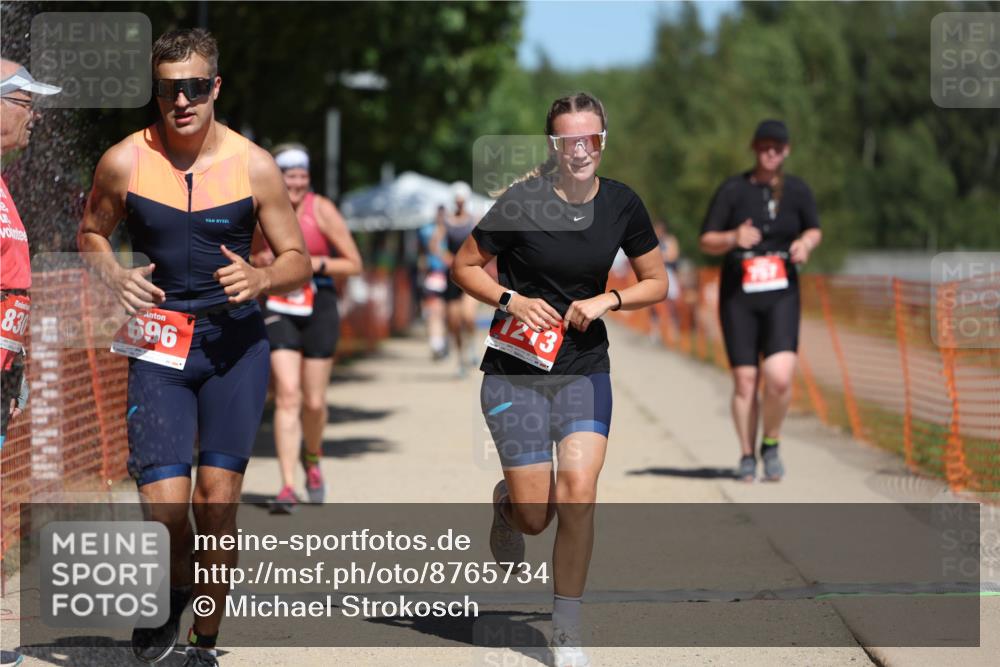 07.09.2025 - 19. Norderstedt Triathlon Michael Strokosch http://msf.ph/oto/8765734 07.09.2025 12:59:50 Laufen 146, 696, 757, 830, 847, 1213 meine-sportfotos.de