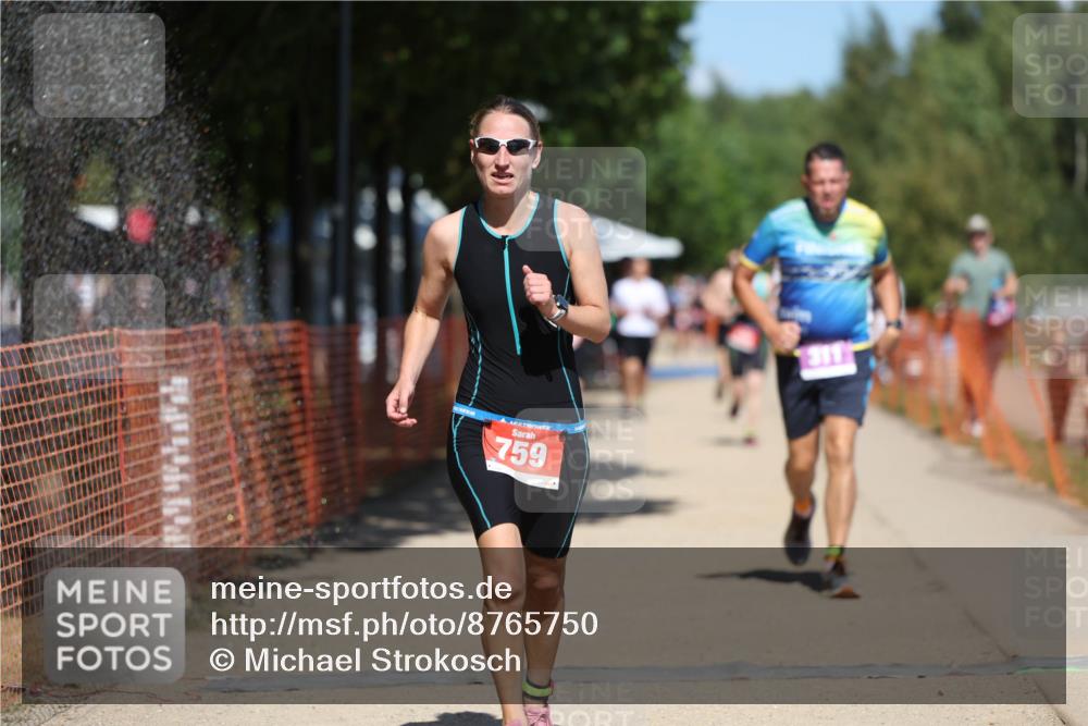 07.09.2025 - 19. Norderstedt Triathlon Michael Strokosch http://msf.ph/oto/8765750 07.09.2025 13:21:08 Laufen 209, 240, 311, 759 meine-sportfotos.de