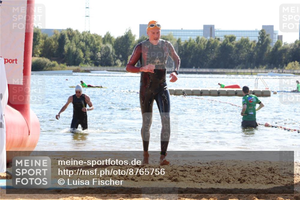 07.09.2025 - 19. Norderstedt Triathlon Luisa Fischer http://msf.ph/oto/8765756 07.09.2025 15:07:45 Schwimmen 415, 936, 1410, 1512, 1547 meine-sportfotos.de