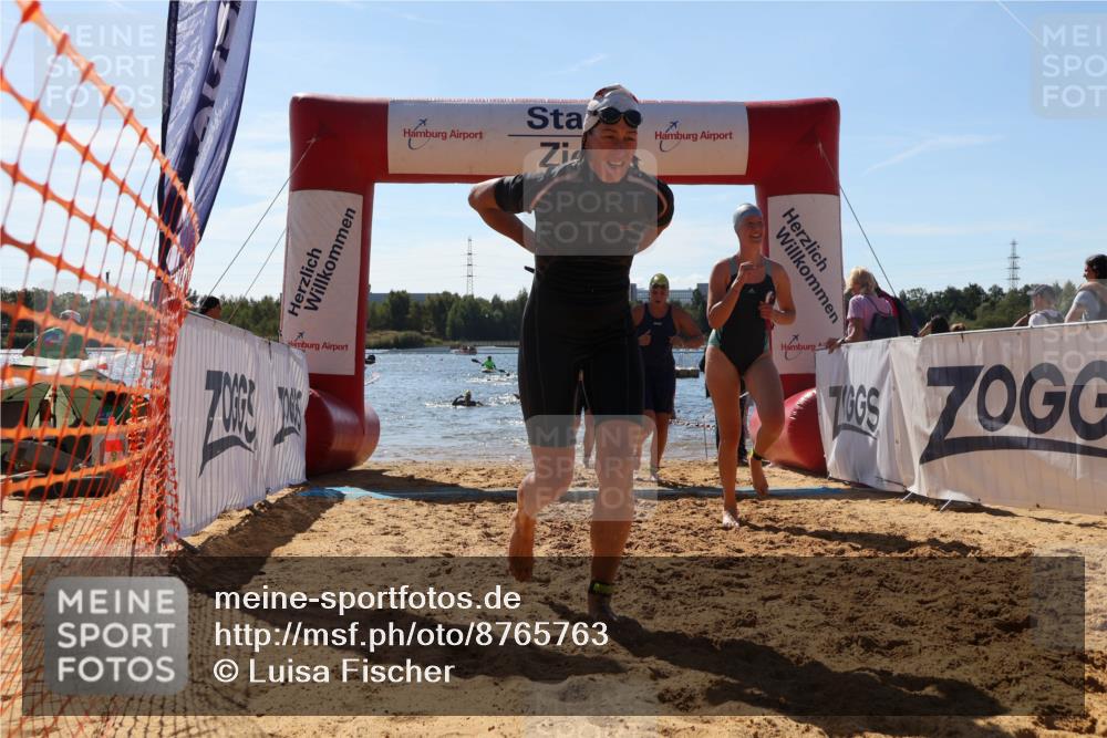 07.09.2025 - 19. Norderstedt Triathlon Luisa Fischer http://msf.ph/oto/8765763 07.09.2025 12:36:49 Schwimmen 193, 270, 323, 329, 330 meine-sportfotos.de