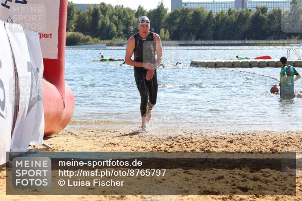 07.09.2025 - 19. Norderstedt Triathlon Luisa Fischer http://msf.ph/oto/8765797 07.09.2025 15:07:49 Schwimmen 415, 936, 1410, 1512, 1547 meine-sportfotos.de