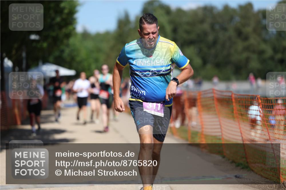 07.09.2025 - 19. Norderstedt Triathlon Michael Strokosch http://msf.ph/oto/8765820 07.09.2025 13:21:10 Laufen 240, 311, 317, 352, 723, 759, 1360 meine-sportfotos.de