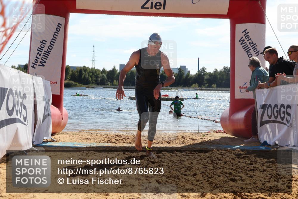 07.09.2025 - 19. Norderstedt Triathlon Luisa Fischer http://msf.ph/oto/8765823 07.09.2025 15:07:52 Schwimmen 415, 1410, 1547 meine-sportfotos.de