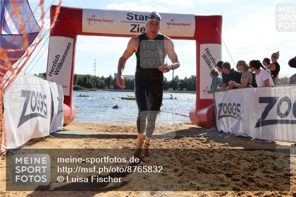 07.09.2025 - 19. Norderstedt Triathlon Luisa Fischer http://msf.ph/oto/8765832 07.09.2025 15:07:52 Schwimmen 415, 1410, 1547 meine-sportfotos.de