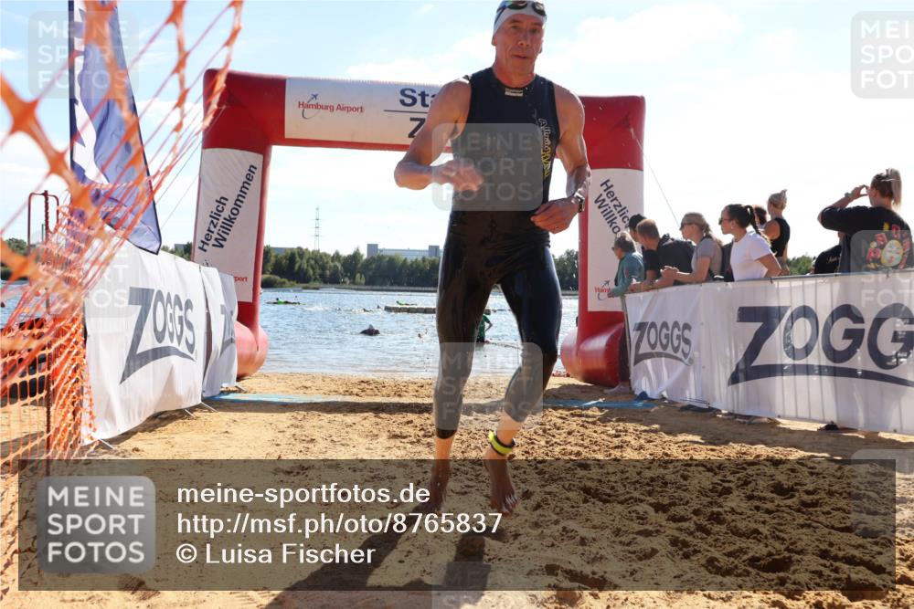 07.09.2025 - 19. Norderstedt Triathlon Luisa Fischer http://msf.ph/oto/8765837 07.09.2025 15:07:53 Schwimmen 415, 1410, 1547 meine-sportfotos.de