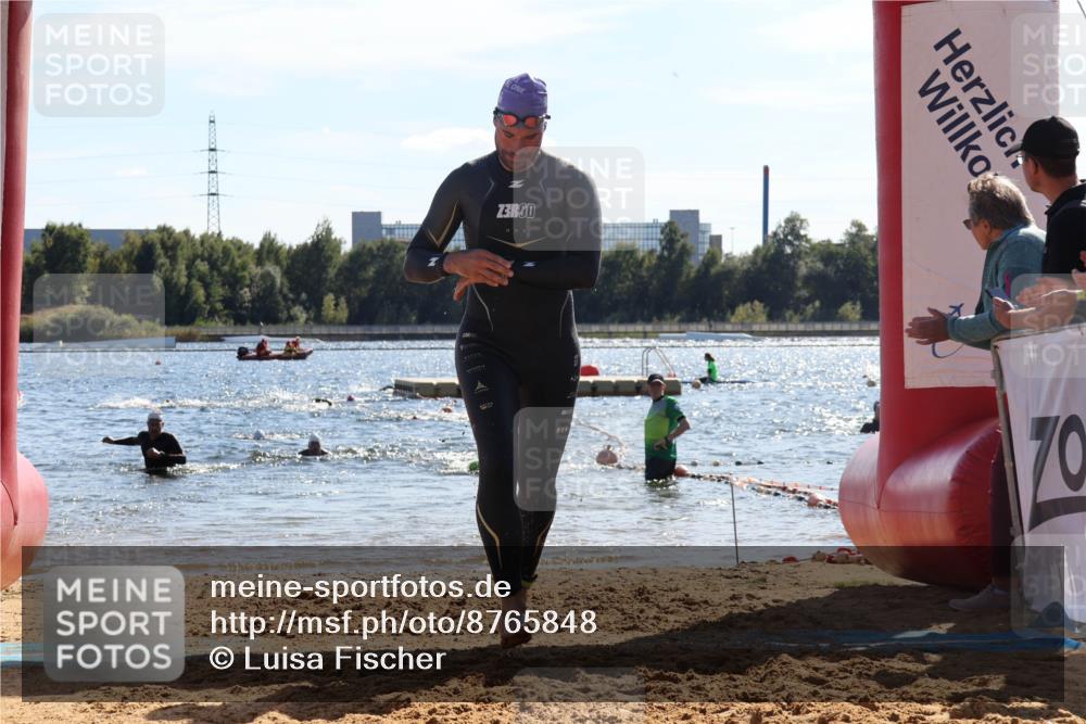 07.09.2025 - 19. Norderstedt Triathlon Luisa Fischer http://msf.ph/oto/8765848 07.09.2025 15:08:36 Schwimmen 1479 meine-sportfotos.de