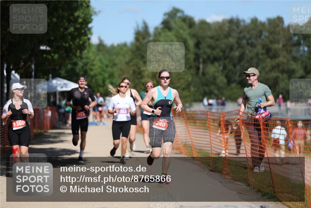 07.09.2025 - 19. Norderstedt Triathlon Michael Strokosch http://msf.ph/oto/8765866 07.09.2025 13:21:13 Laufen 240, 305, 311, 317, 352, 723, 1360 meine-sportfotos.de