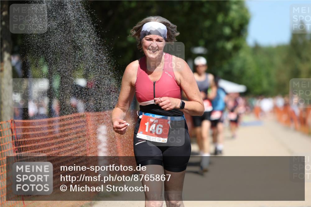 07.09.2025 - 19. Norderstedt Triathlon Michael Strokosch http://msf.ph/oto/8765867 07.09.2025 12:59:55 Laufen 146, 757, 847, 1230, 1235 meine-sportfotos.de