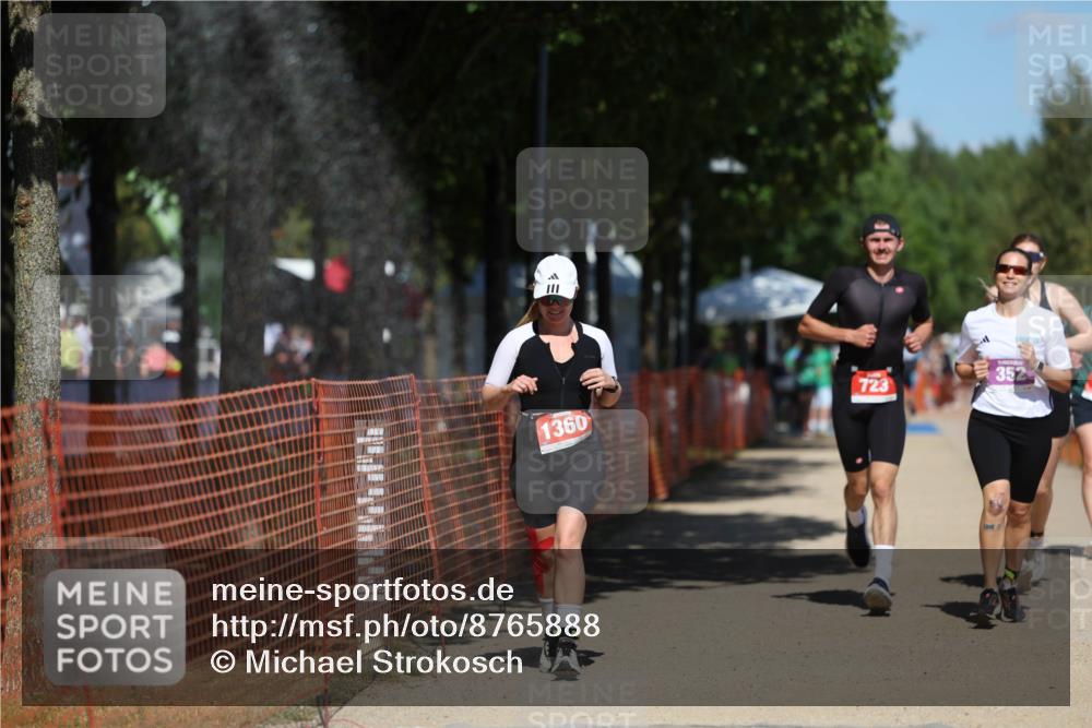 07.09.2025 - 19. Norderstedt Triathlon Michael Strokosch http://msf.ph/oto/8765888 07.09.2025 13:21:15 Laufen 240, 305, 317, 352, 723, 1360 meine-sportfotos.de