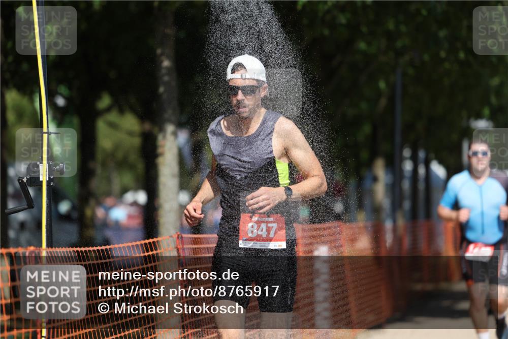 07.09.2025 - 19. Norderstedt Triathlon Michael Strokosch http://msf.ph/oto/8765917 07.09.2025 12:59:59 Laufen 847, 1230, 1235, 1263, 1370 meine-sportfotos.de
