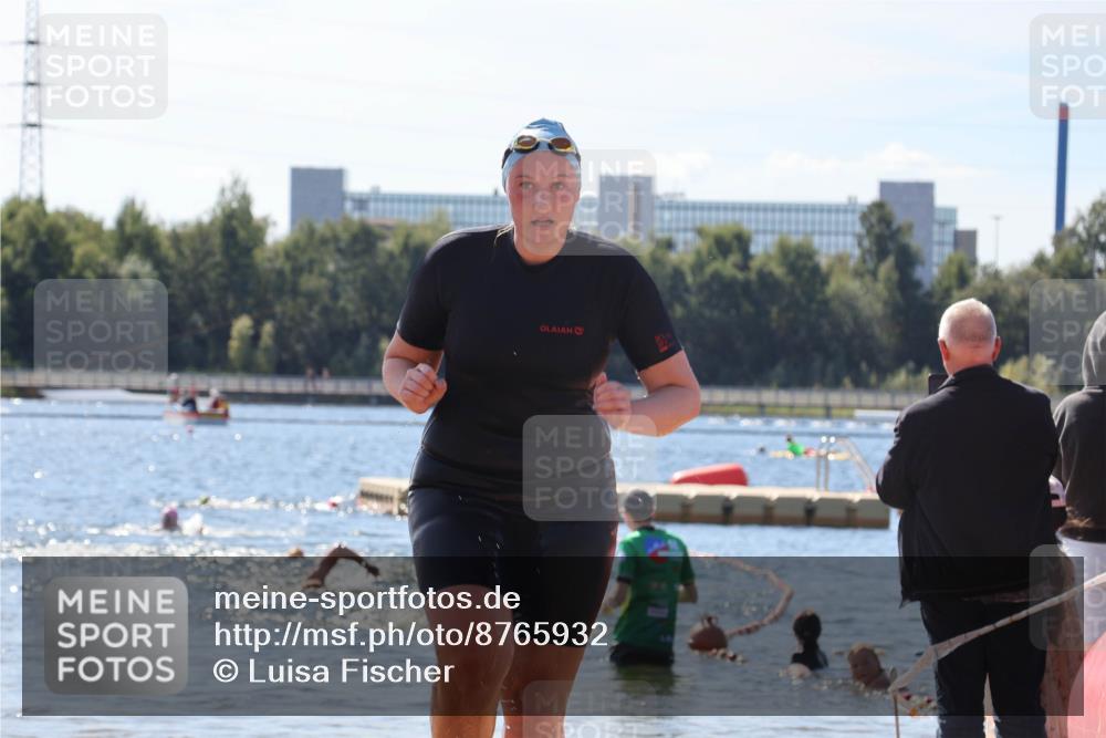 07.09.2025 - 19. Norderstedt Triathlon Luisa Fischer http://msf.ph/oto/8765932 07.09.2025 12:37:13 Schwimmen 313, 319, 333, 343, 804 meine-sportfotos.de