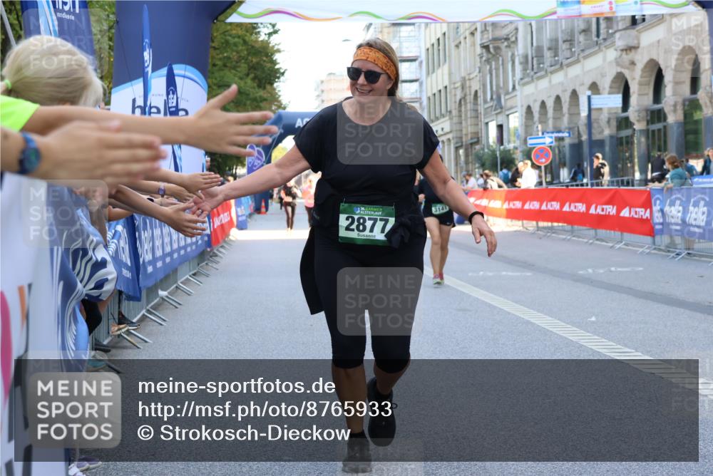 07.09.2025 - BARMER Alsterlauf Strokosch-Dieckow http://msf.ph/oto/8765933 07.09.2025 10:29:32 Ziel 3950 meine-sportfotos.de