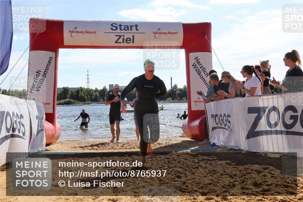 07.09.2025 - 19. Norderstedt Triathlon Luisa Fischer http://msf.ph/oto/8765937 07.09.2025 15:08:52 Schwimmen 894, 918, 1454, 1472 meine-sportfotos.de