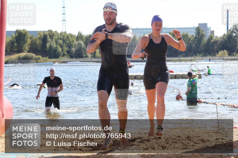 07.09.2025 - 19. Norderstedt Triathlon Luisa Fischer http://msf.ph/oto/8765943 07.09.2025 15:08:53 Schwimmen 894, 918, 1412, 1454, 1472 meine-sportfotos.de