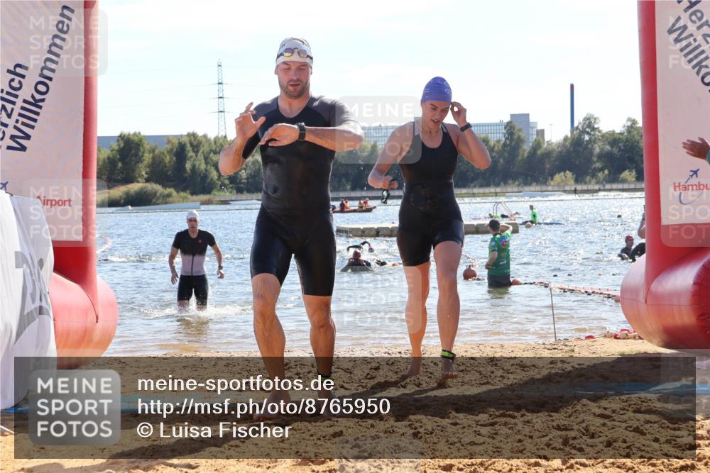 07.09.2025 - 19. Norderstedt Triathlon Luisa Fischer http://msf.ph/oto/8765950 07.09.2025 15:08:53 Schwimmen 894, 918, 1412, 1454, 1472 meine-sportfotos.de