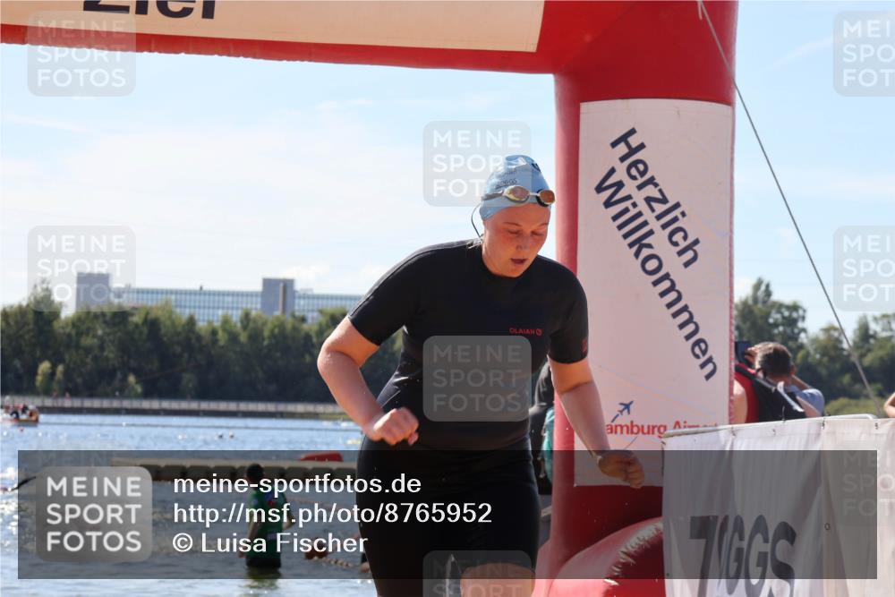 07.09.2025 - 19. Norderstedt Triathlon Luisa Fischer http://msf.ph/oto/8765952 07.09.2025 12:37:15 Schwimmen 313, 319, 343, 804 meine-sportfotos.de