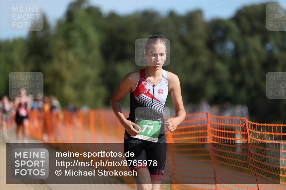 07.09.2025 - 19. Norderstedt Triathlon Michael Strokosch http://msf.ph/oto/8765978 07.09.2025 10:49:42 Laufen 77 meine-sportfotos.de