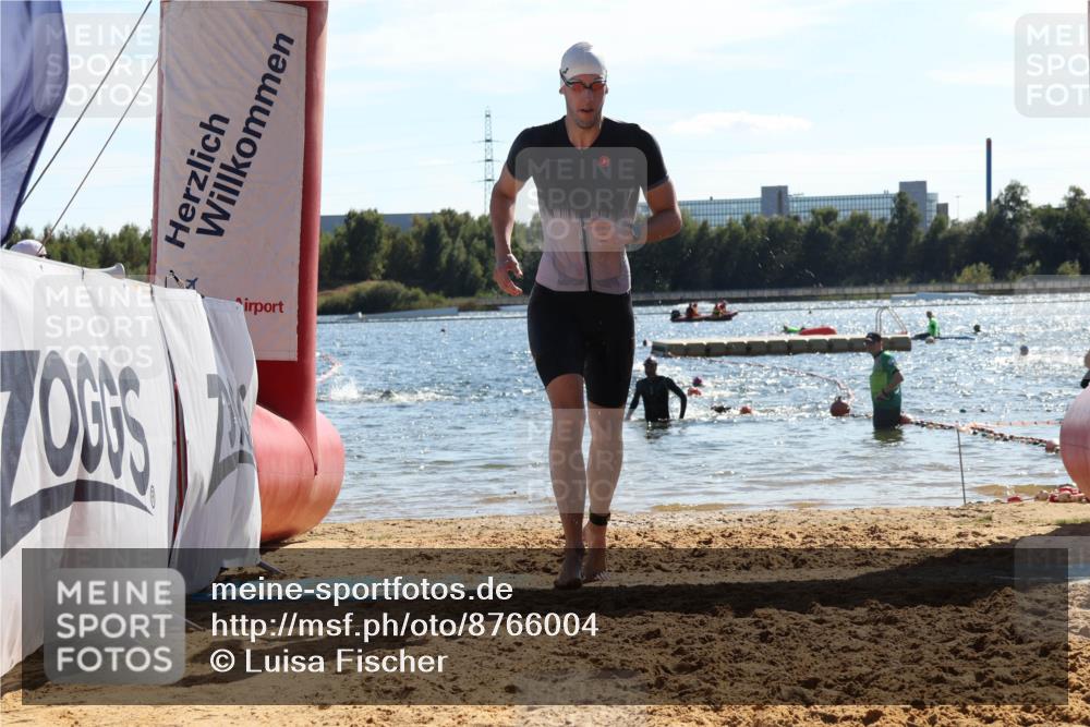 07.09.2025 - 19. Norderstedt Triathlon Luisa Fischer http://msf.ph/oto/8766004 07.09.2025 15:08:59 Schwimmen 894, 918, 1412, 1454, 1472 meine-sportfotos.de