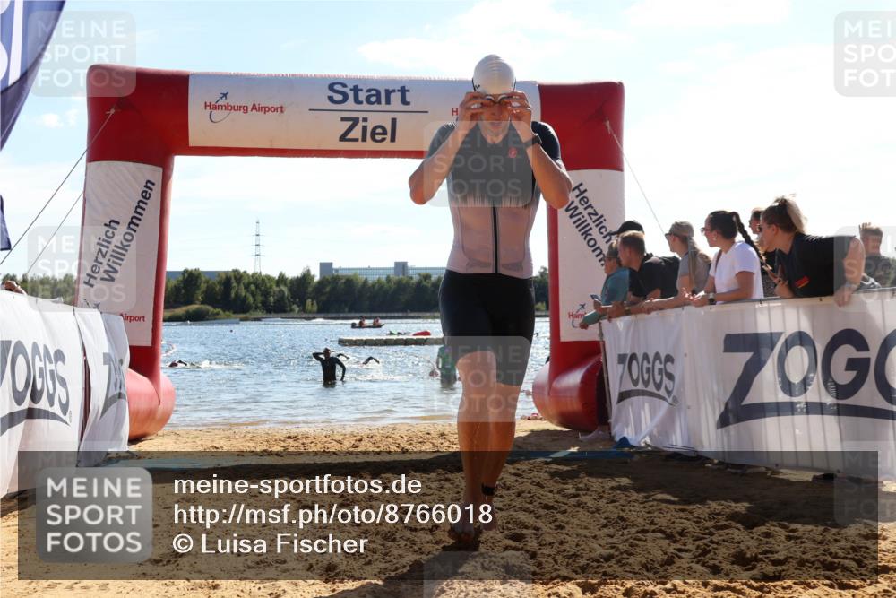 07.09.2025 - 19. Norderstedt Triathlon Luisa Fischer http://msf.ph/oto/8766018 07.09.2025 15:09:01 Schwimmen 918, 1412, 1454, 1472 meine-sportfotos.de